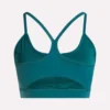 Biustonosz damski Core Strappy Bra – średnie wsparcie Biustonosz damski Core Strappy Bra – średnie wsparcie