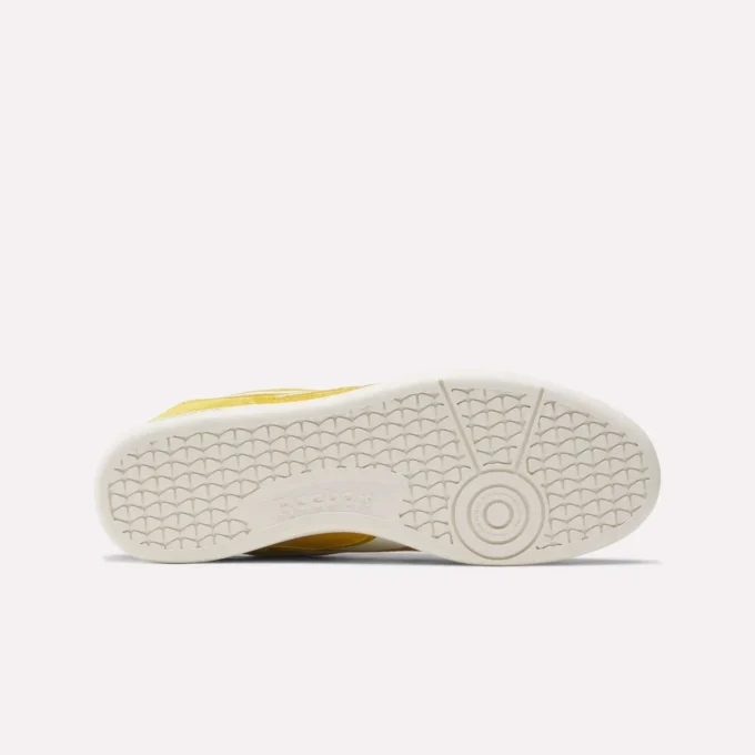 Buty Finale