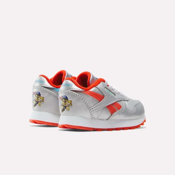 Buty Reebok x Paw Patrol CL Step n’ Flash 2.0 z elastycznymi sznurowadłami – dla niemowląt i małych dzieci Buty Reebok x Paw Patrol CL Step n’ Flash 2.0 z elastycznymi sznurowadłami – dla niemowląt i małych dzieci