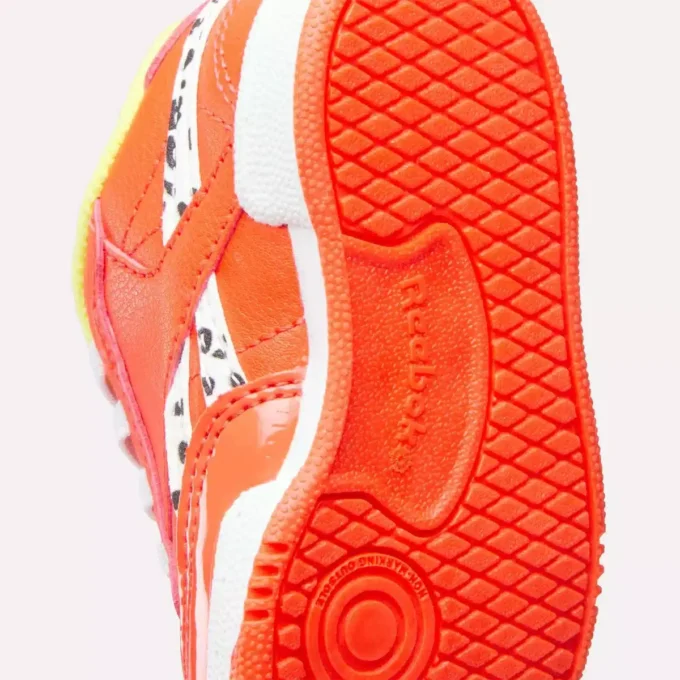 Buty Reebok x Paw Patrol Club C Revenge – niemowlęta i małe dzieci Buty Reebok x Paw Patrol Club C Revenge – niemowlęta i małe dzieci