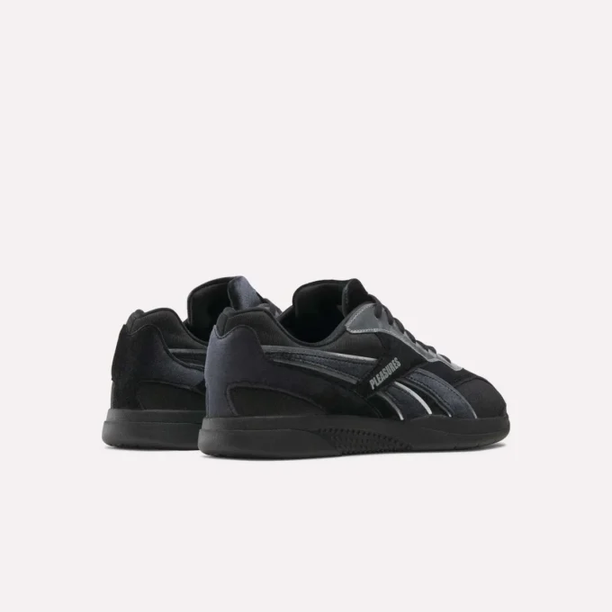 Buty Reebok x PLEASURES Hammer Street Buty Reebok x PLEASURES Hammer Street