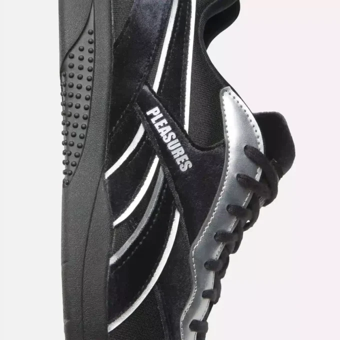 Buty Reebok x PLEASURES Hammer Street Buty Reebok x PLEASURES Hammer Street