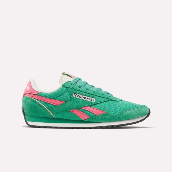 Damskie buty Classic AZ