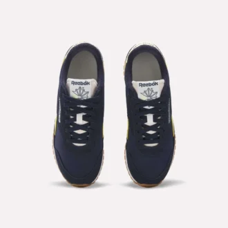 Damskie buty Classic AZ