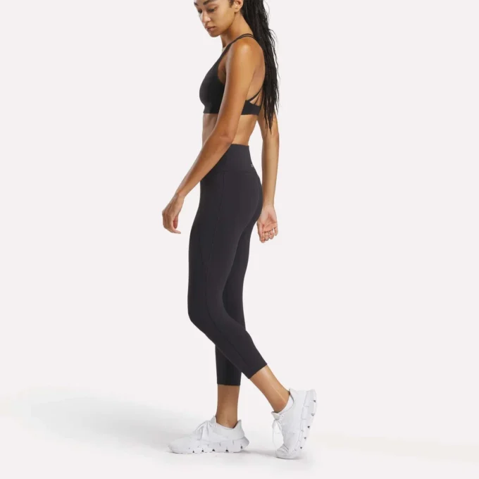 Damskie legginsy Lux 3/4 z wysokim stanem Damskie legginsy Lux 3/4 z wysokim stanem