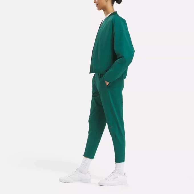 Damskie spodnie Active Collective SkyStretch Woven Damskie spodnie Active Collective SkyStretch Woven