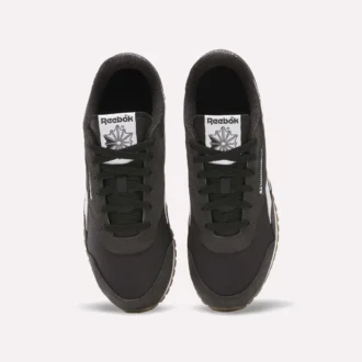 Klasyczne buty AZ