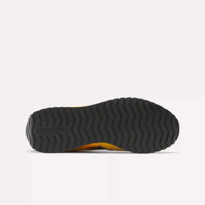 Klasyczne buty AZ