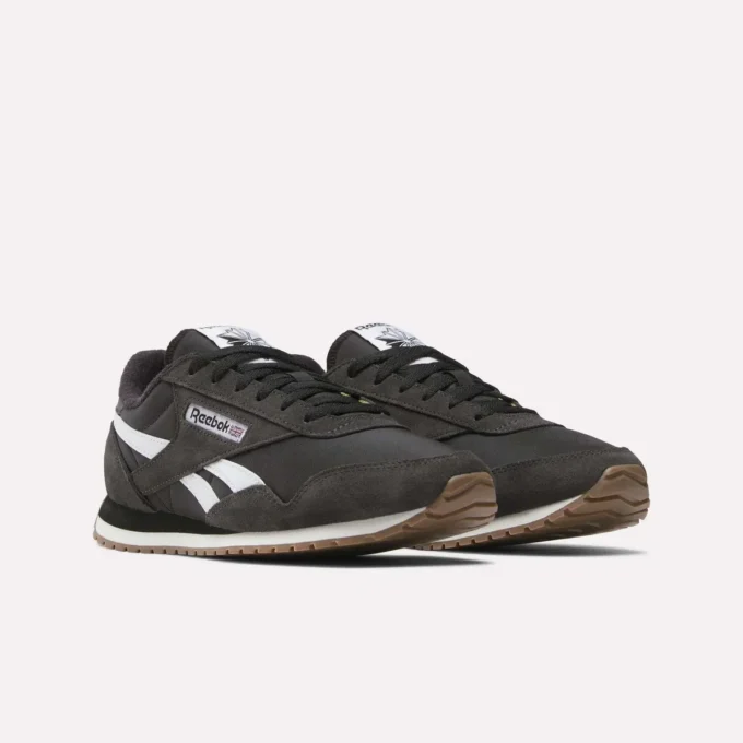 Klasyczne buty AZ