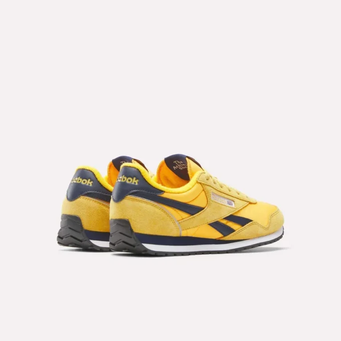 Klasyczne buty AZ