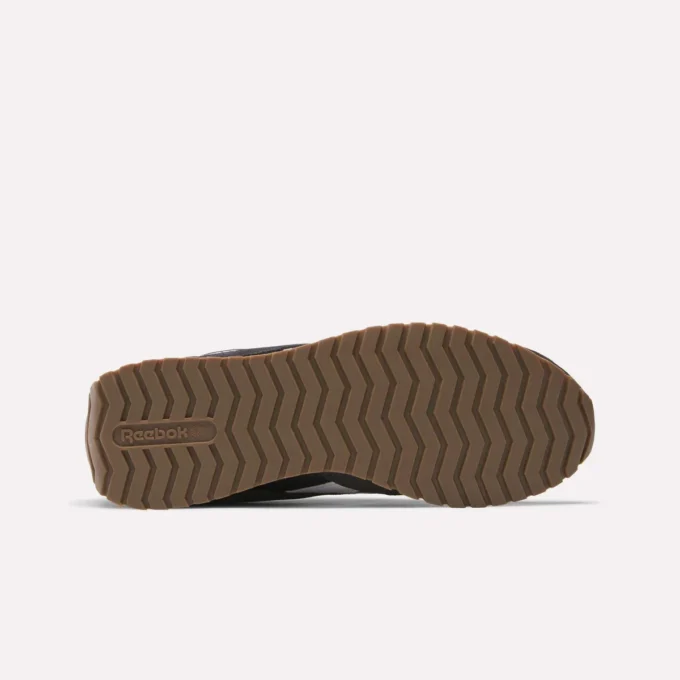 Klasyczne buty AZ