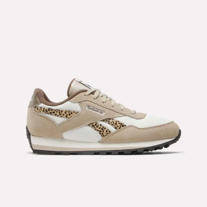 Klasyczne buty AZ — starsze dzieci Klasyczne buty AZ — starsze dzieci