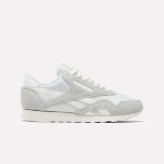 Klasyczne damskie buty nylonowe