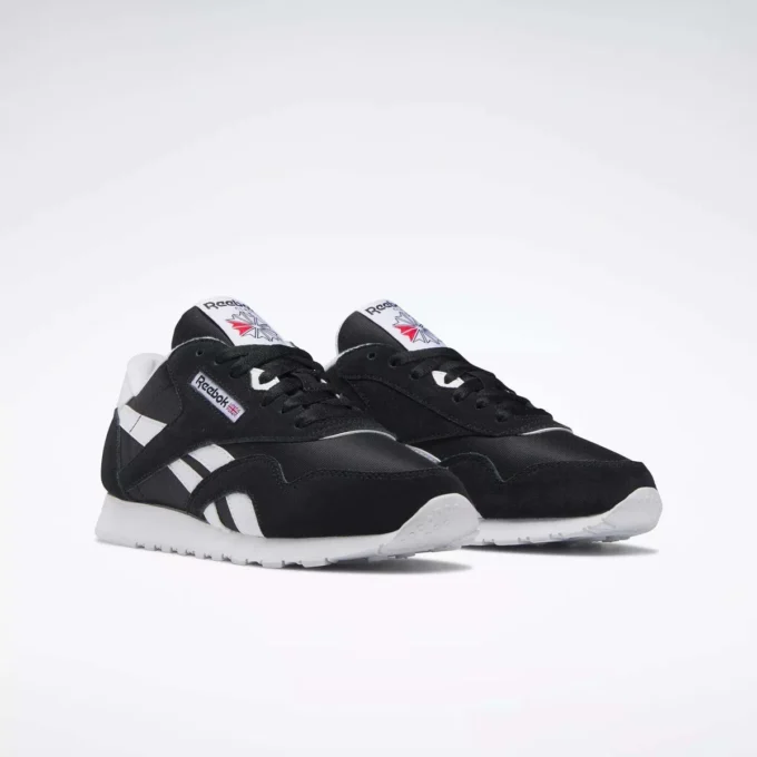 Klasyczne damskie buty nylonowe Klasyczne damskie buty nylonowe