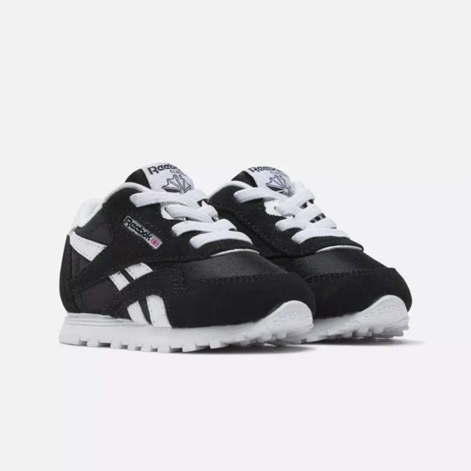 Klasyczne nylonowe buty dla dzieci – maluchy Klasyczne nylonowe buty dla dzieci – maluchy