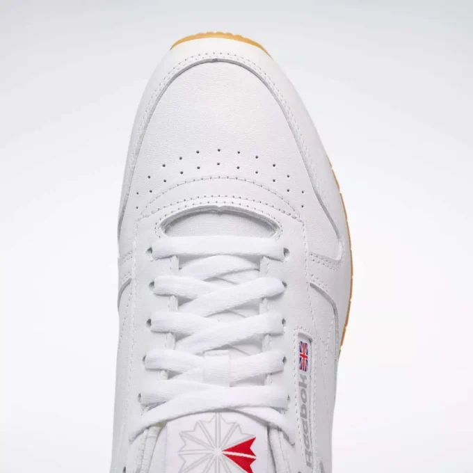 Klasyczne skórzane buty Klasyczne skórzane buty