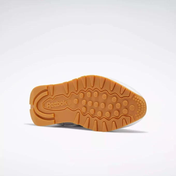 Klasyczne skórzane buty Klasyczne skórzane buty