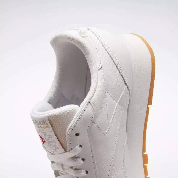 Klasyczne skórzane buty Klasyczne skórzane buty