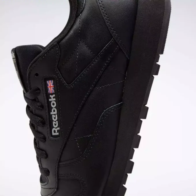 Klasyczne skórzane buty Klasyczne skórzane buty