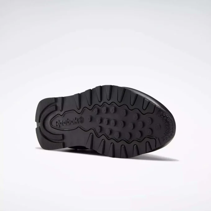 Klasyczne skórzane buty Klasyczne skórzane buty