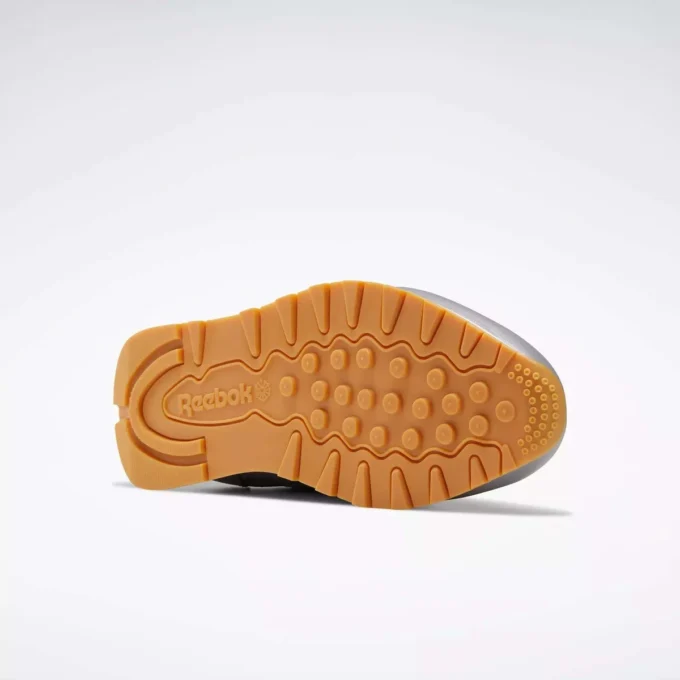 Klasyczne skórzane buty Klasyczne skórzane buty