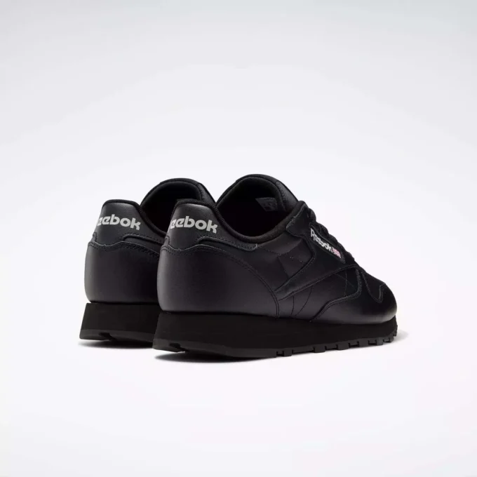 Klasyczne skórzane buty Klasyczne skórzane buty